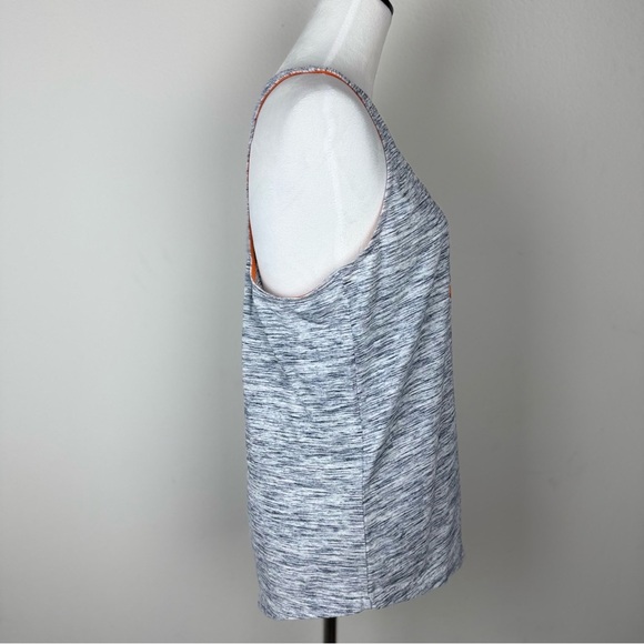 New Era‎ Women’s Gray and White Sleeveless Tank Top Size XL - Picture 3 of 7
